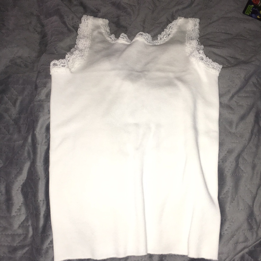 Brandy Melville lace crop top